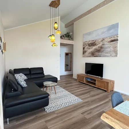 Haus Jademuschel - Behagliches Haus Mit Aussicht * Schweiburg