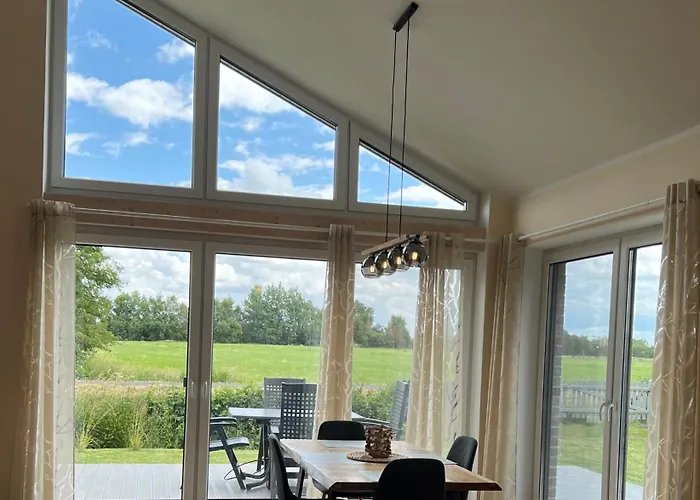 Haus Jademuschel - Behagliches Haus Mit Aussicht Schweiburg